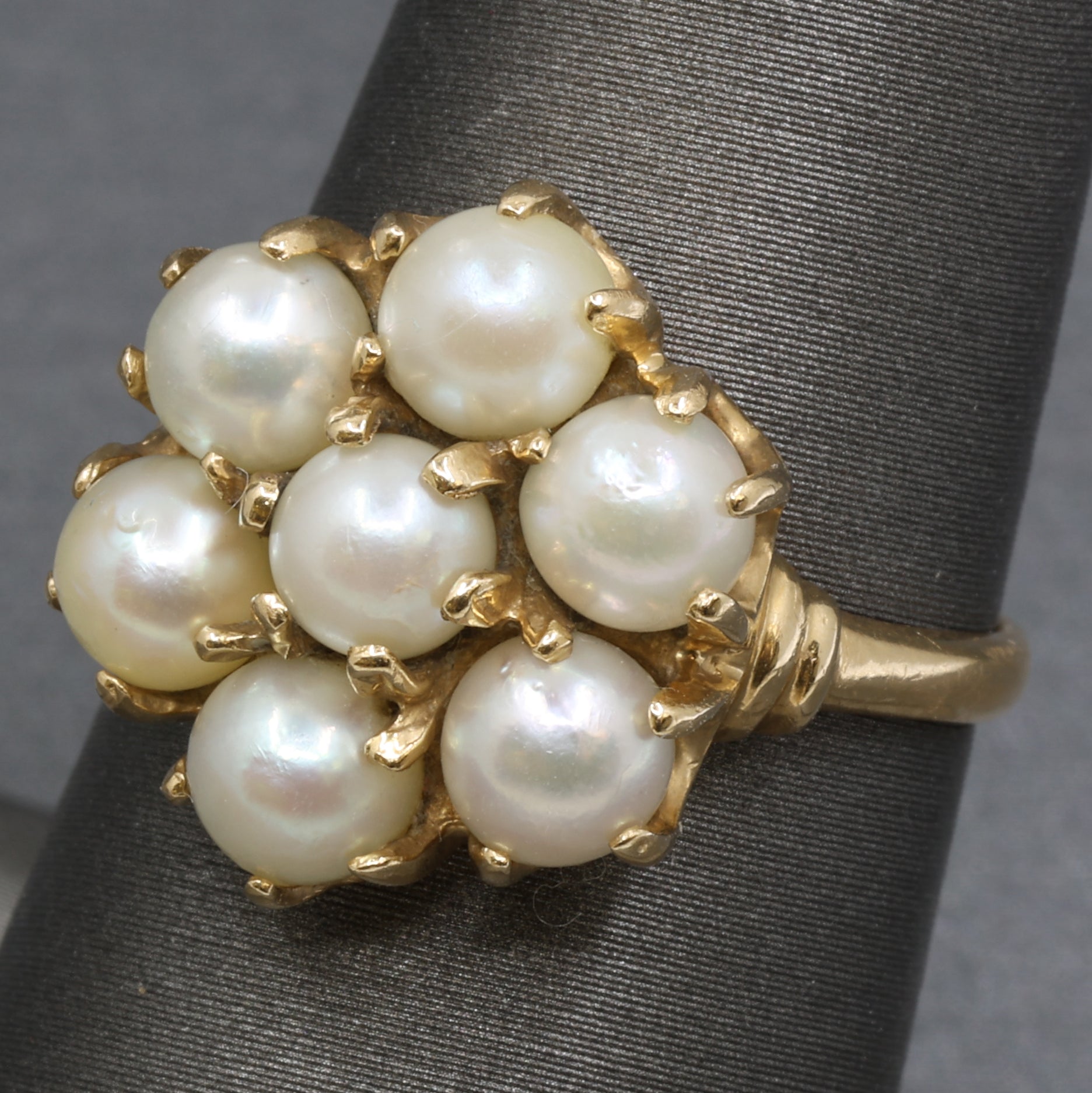 Vintage Pearl Cluster Flower Floral Ring in 14k Yellow Gold
