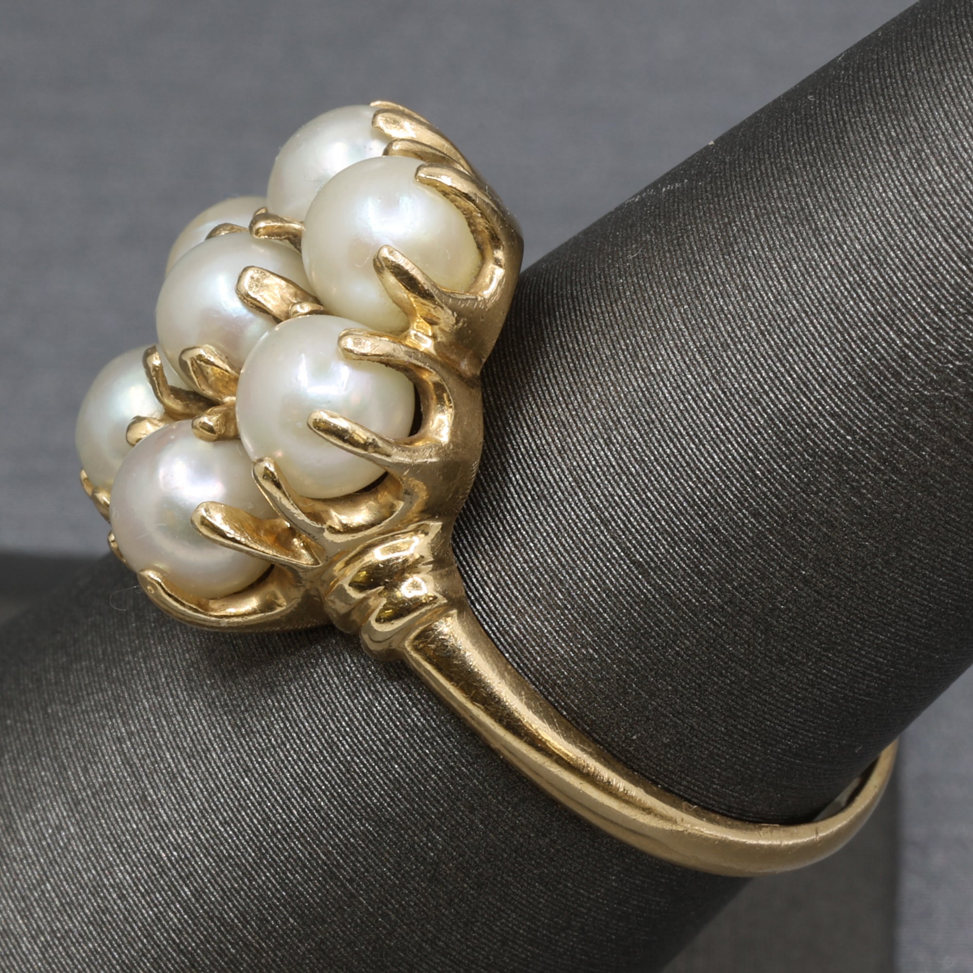 Vintage Pearl Cluster Flower Floral Ring in 14k Yellow Gold