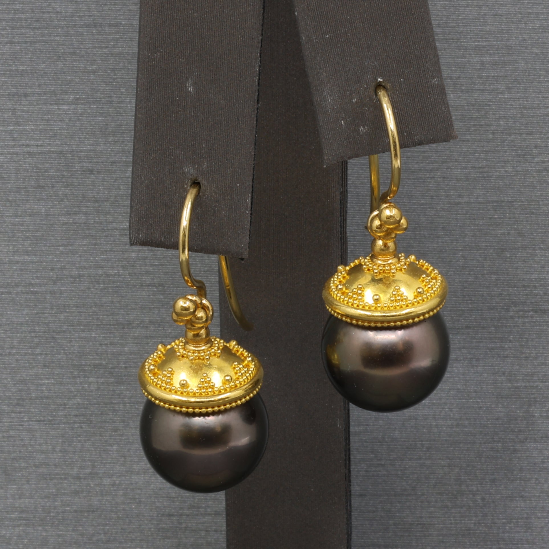 Sleek Black Tahitian Pearl Dangle Earrings in 18k Yellow Gold