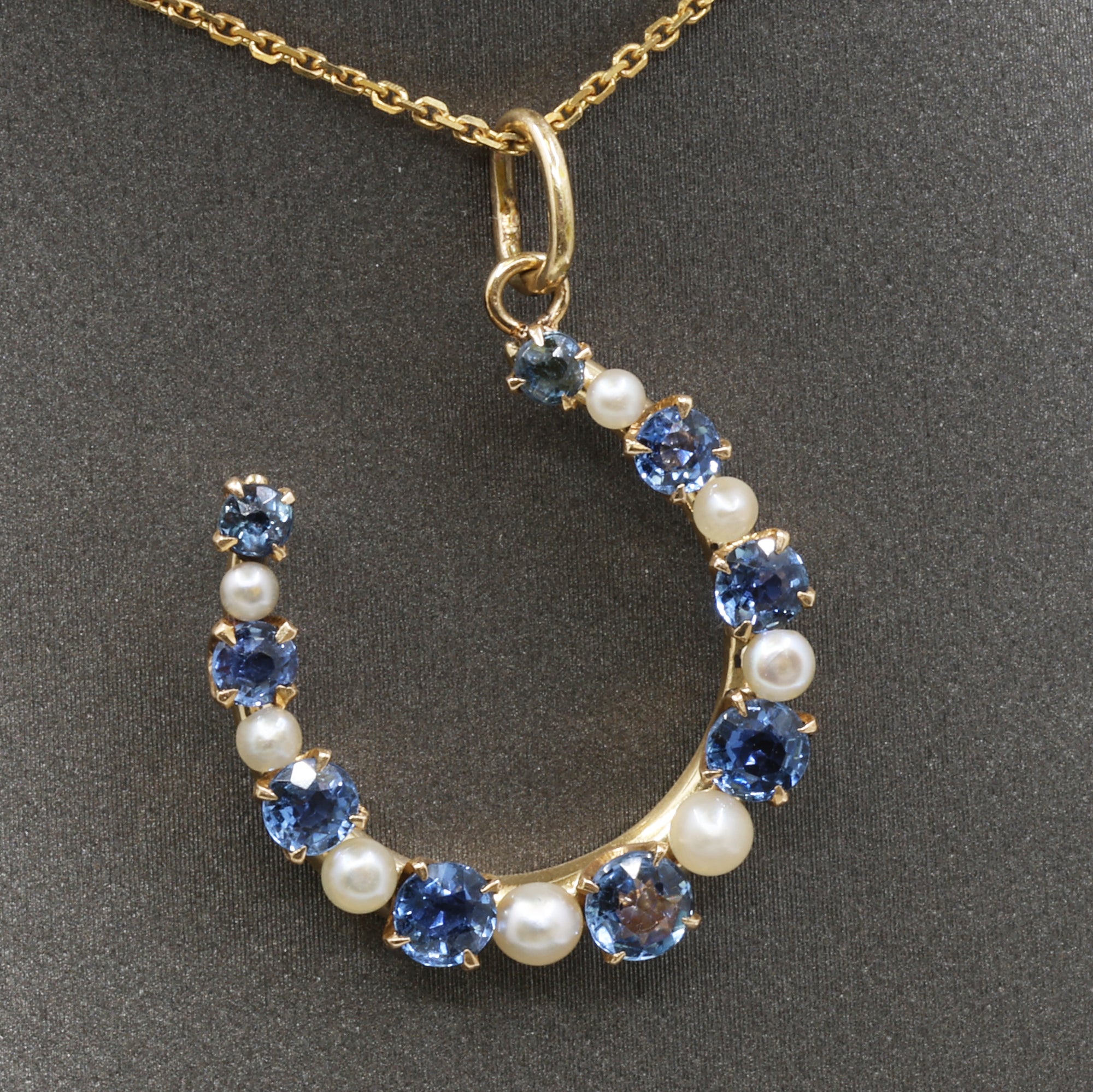 Victorian Montana Yogo Sapphire & Pearl Horseshoe Pendant in 14k Yellow Gold
