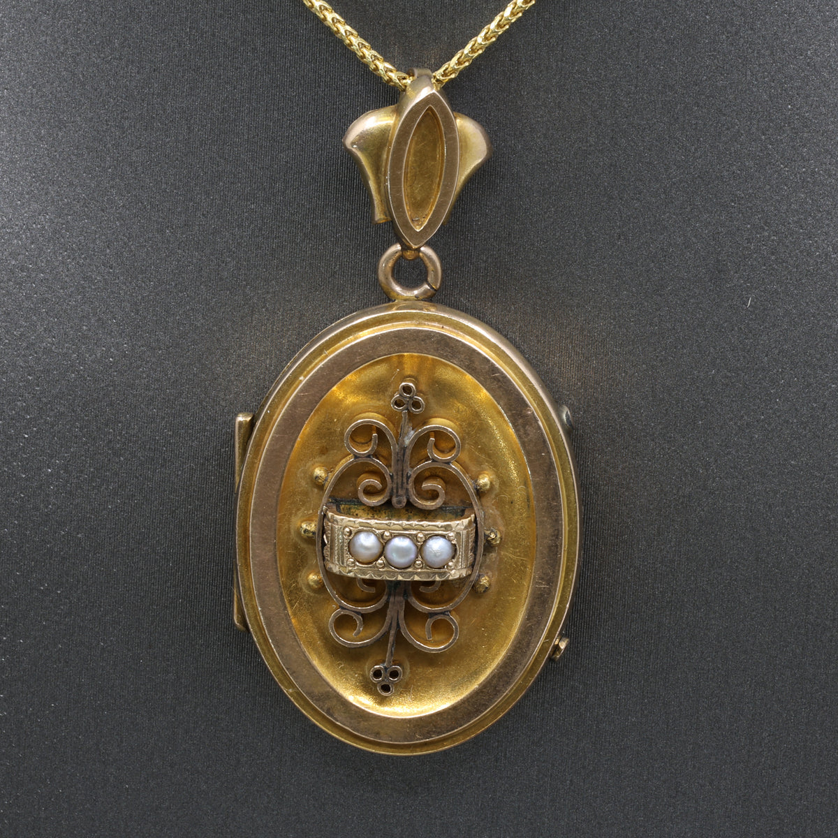 Antique Victorian Oval Picture Locket with Seed Pearls in 9k Yellow Gold