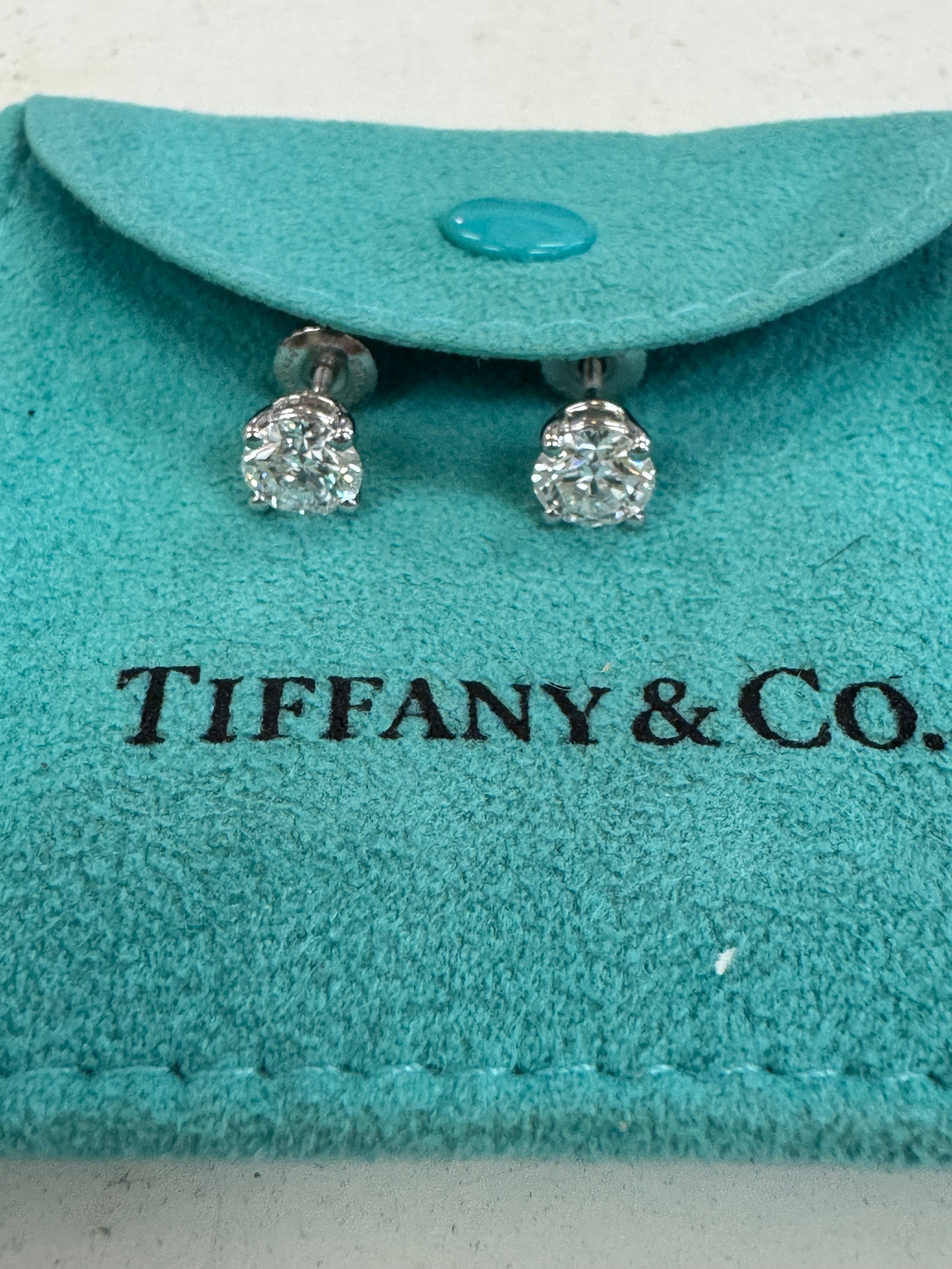 Tiffany & Co. 1.54cttw Diamond Stud Earrings in Platinum F Color VVS1/2 Clarity