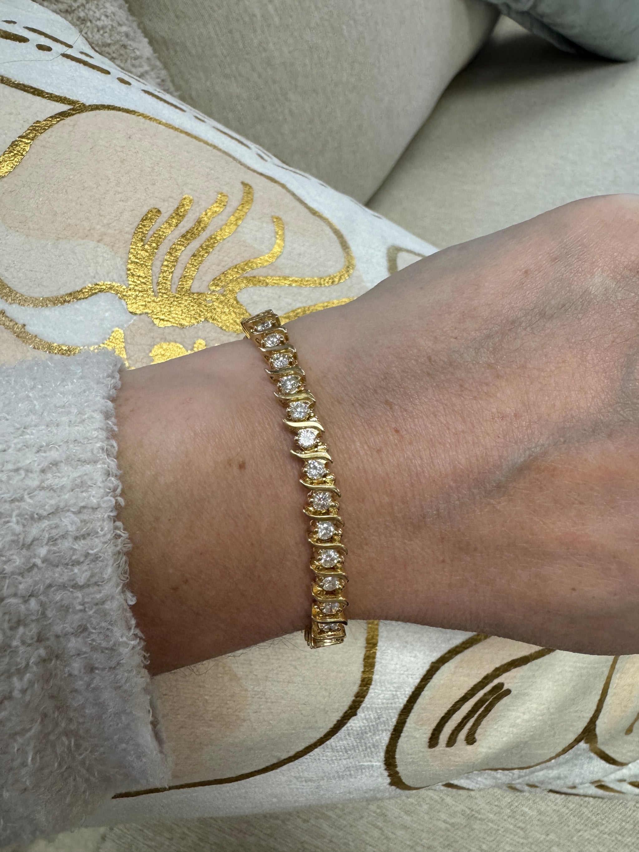 Classic Vintage S Curve Diamond Tennis Bracelet in 14k Yellow Gold 3.80cttw