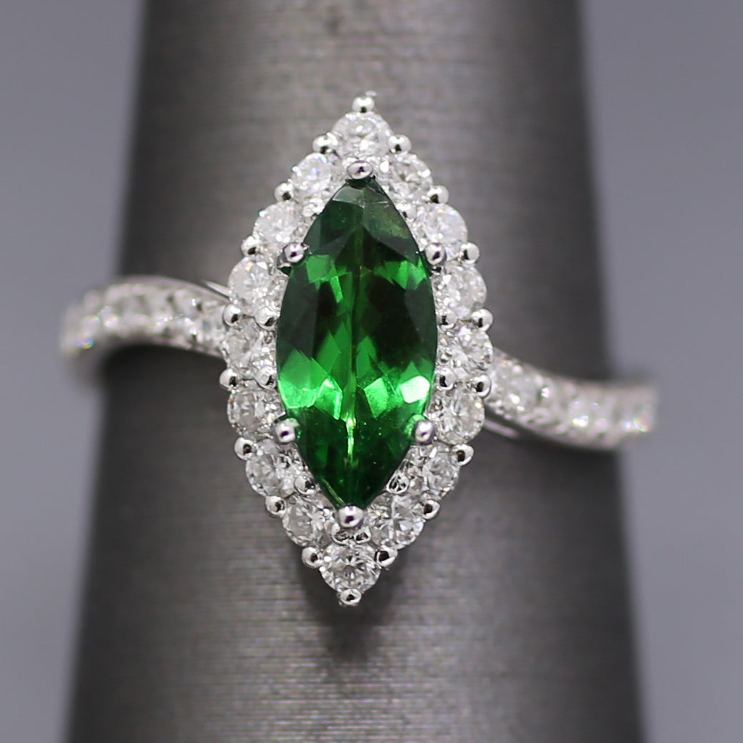 Stunning Marquise Tsavorite Garnet and Diamond Ring in Platinum 950
