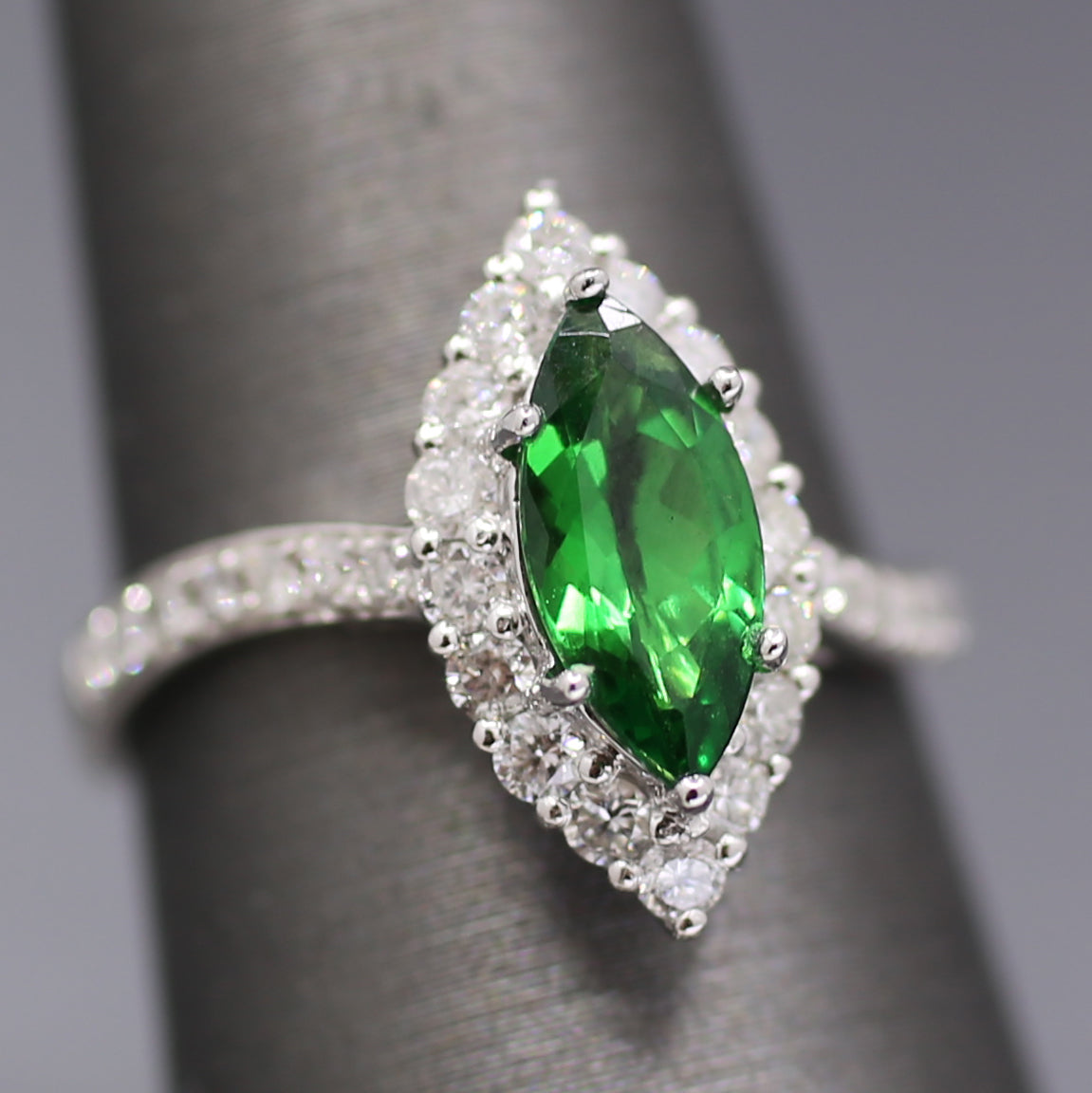 Stunning Marquise Tsavorite Garnet and Diamond Ring in Platinum 950