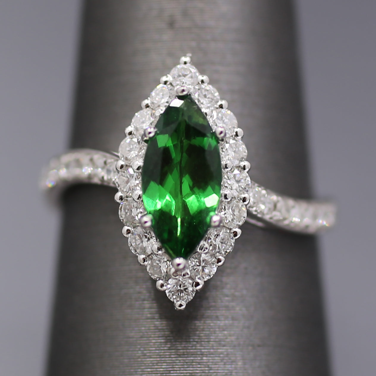 Stunning Marquise Tsavorite Garnet and Diamond Ring in Platinum 950