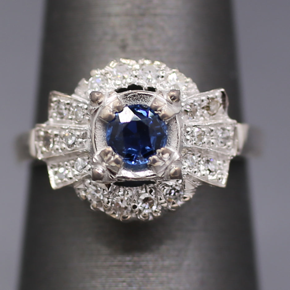 Art Deco Yogo Montana Sapphire and Diamond Ring in 14k White Gold