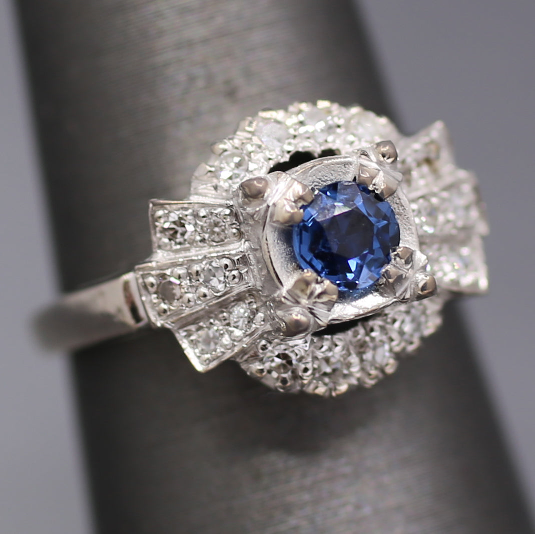 Art Deco Yogo Montana Sapphire and Diamond Ring in 14k White Gold