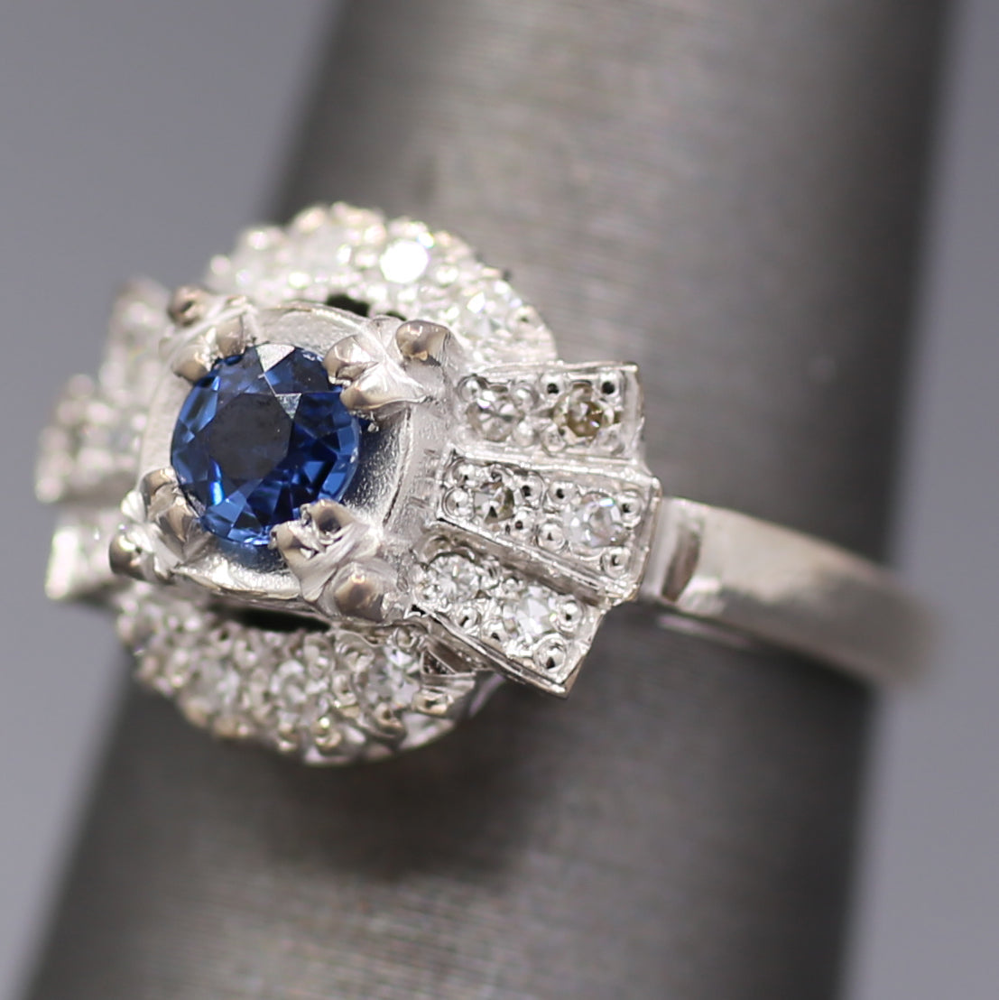 Art Deco Yogo Montana Sapphire and Diamond Ring in 14k White Gold