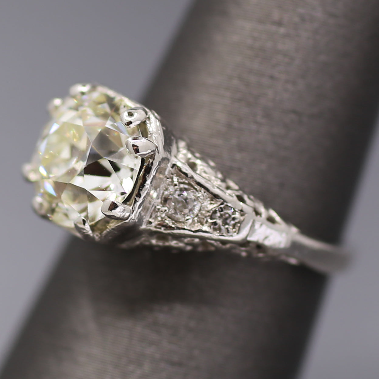 Art Deco GIA Certified 2.53ct Old European Cut Diamond Ring in Platinum