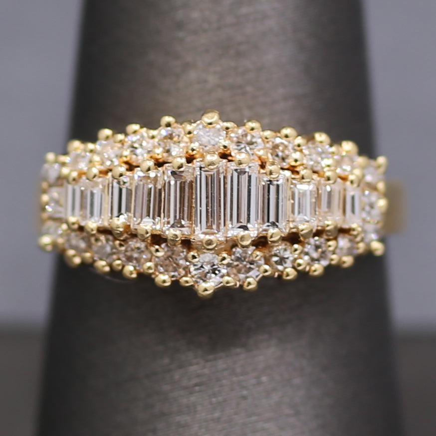 Vintage Baguette Cut and Round Diamond Graduated Band Ring in 14k Yellow Gold
