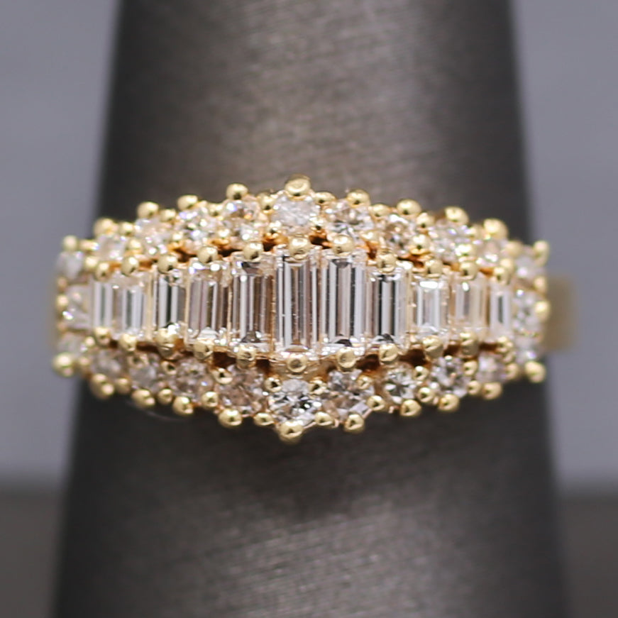 Vintage Baguette Cut and Round Diamond Graduated Band Ring in 14k Yellow Gold