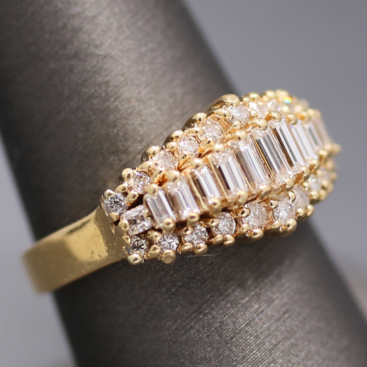 Vintage Baguette Cut and Round Diamond Graduated Band Ring in 14k Yellow Gold