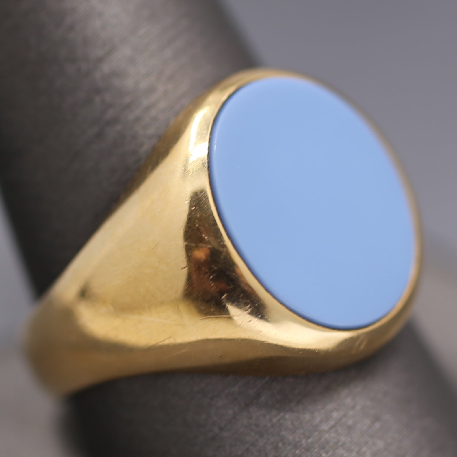 Men's Blank Onyx Signet Ring in 14k Yellow Gold