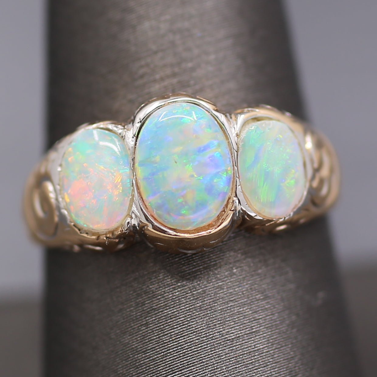 Late Victorian Bezel Set Opal Three Stone Engraved Band Ring in 14k Yellow Gold
