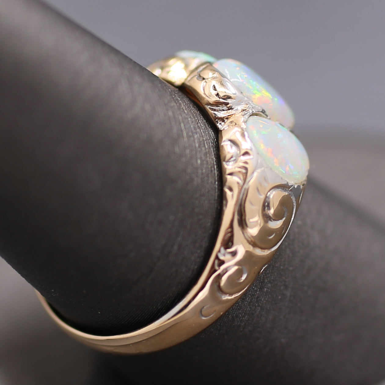 Late Victorian Bezel Set Opal Three Stone Engraved Band Ring in 14k Yellow Gold