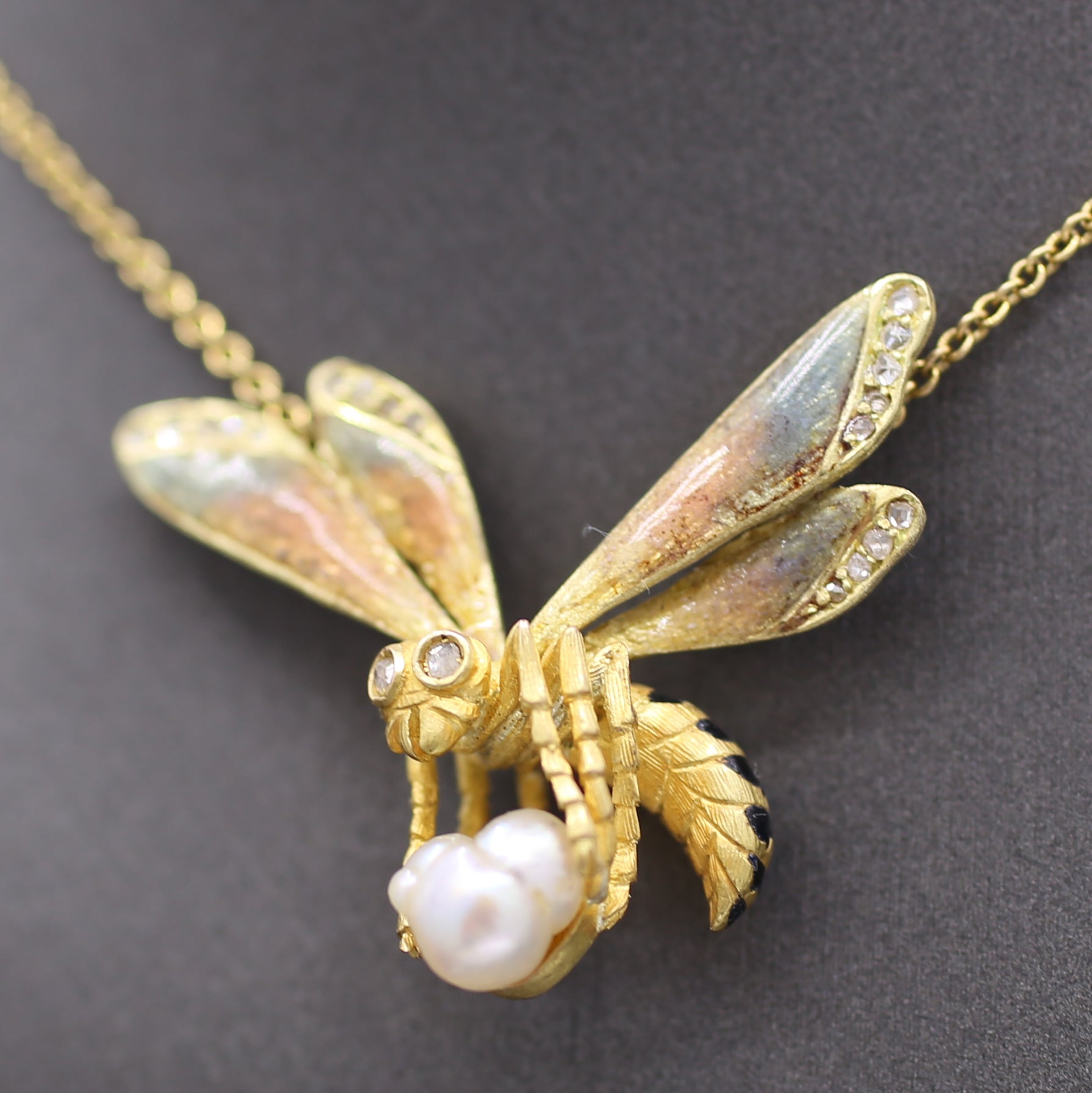 Art Nouveau Enamel Diamond and Pearl Bee Pendant Necklace in 18k Yellow Gold