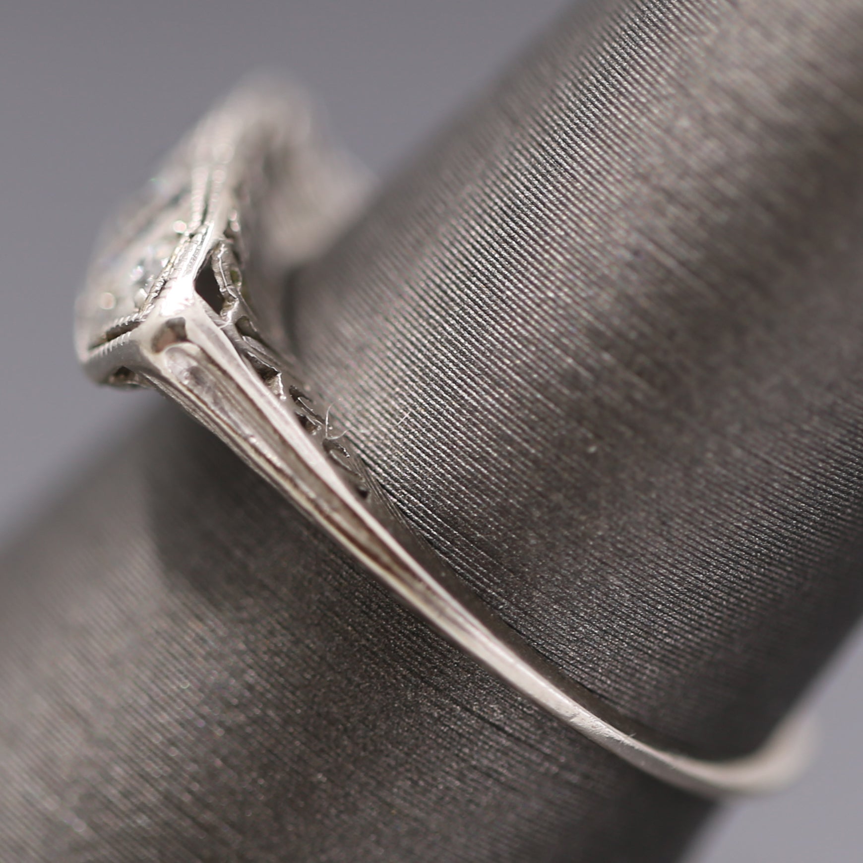 Art Deco Old European Cut Diamond and Sapphire Band Ring in Platinum