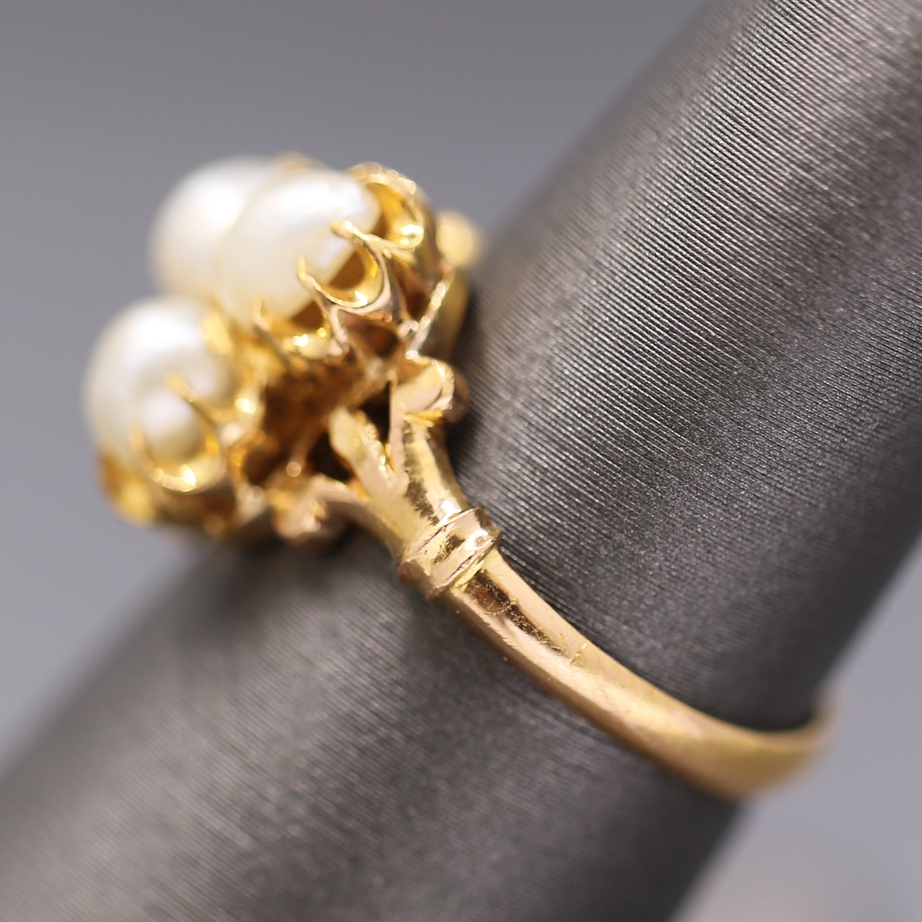 Antique Victorian Triple Pearl Clover Ring in 20k Yellow Gold