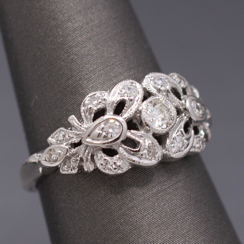 Beautiful Art Deco Butterfly Bow Diamond Band Ring in 14k White Gold