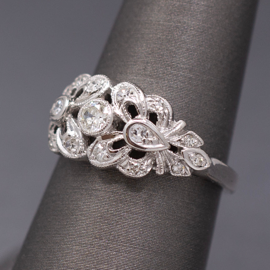 Beautiful Art Deco Butterfly Bow Diamond Band Ring in 14k White Gold