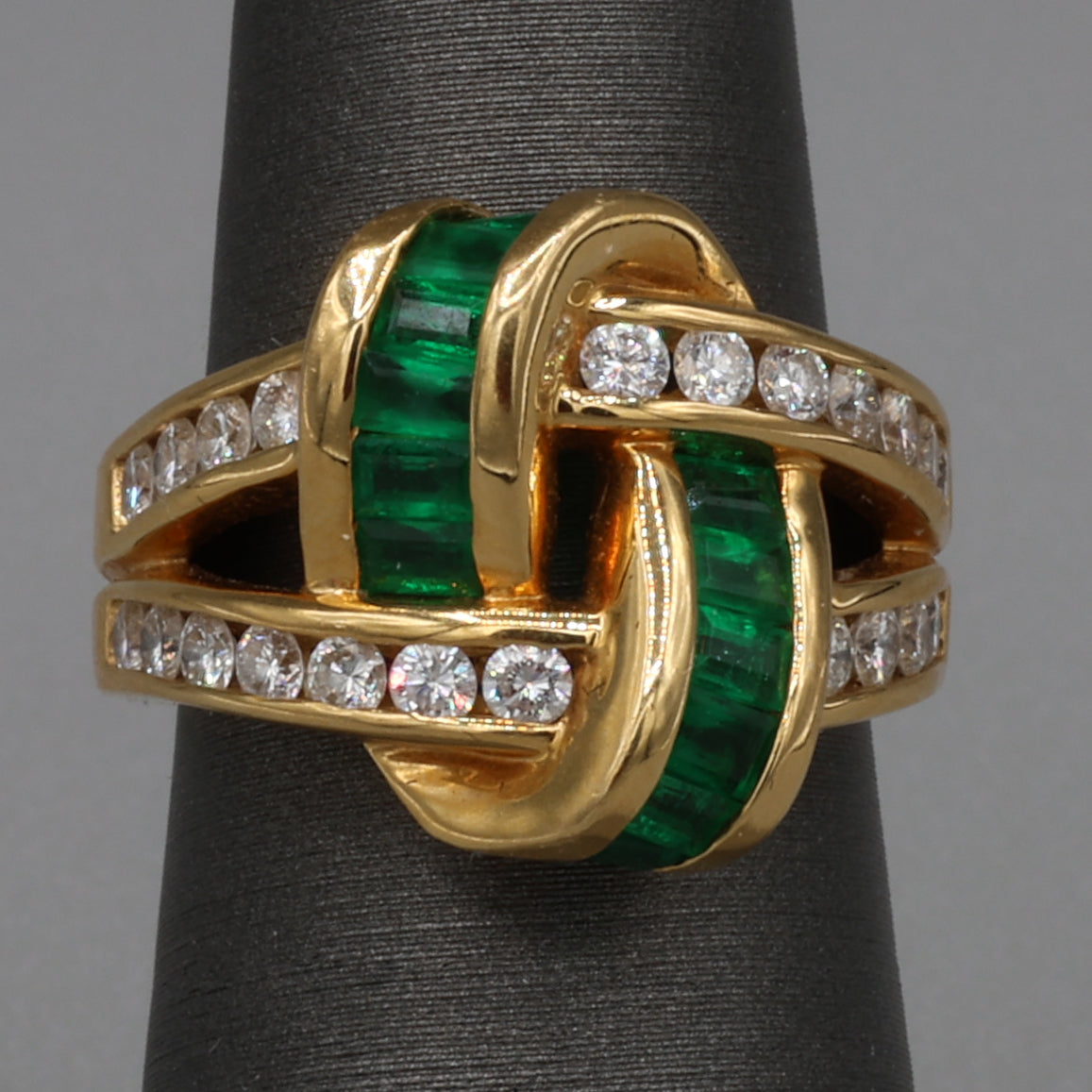 Charles Krypell Emerald and Diamond Twist Band Ring in 18k Yellow Gold