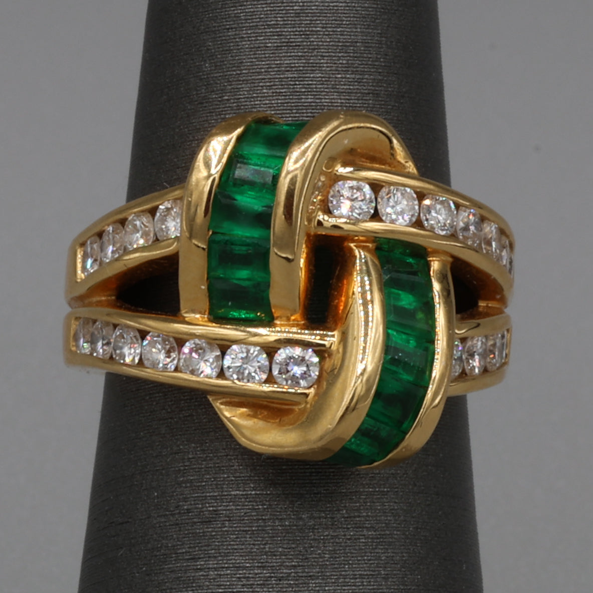 Charles Krypell Emerald and Diamond Twist Band Ring in 18k Yellow Gold