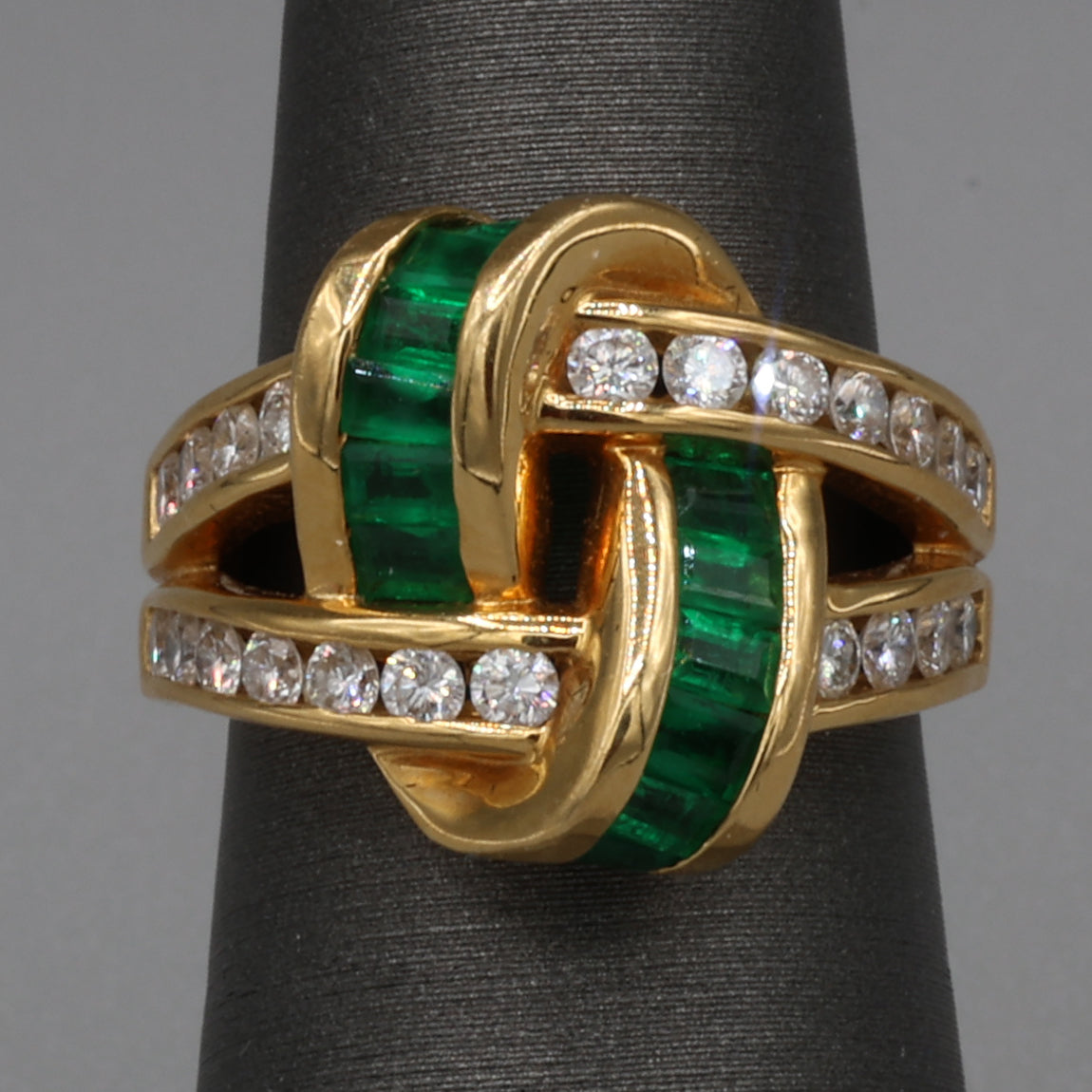 Charles Krypell Emerald and Diamond Twist Band Ring in 18k Yellow Gold