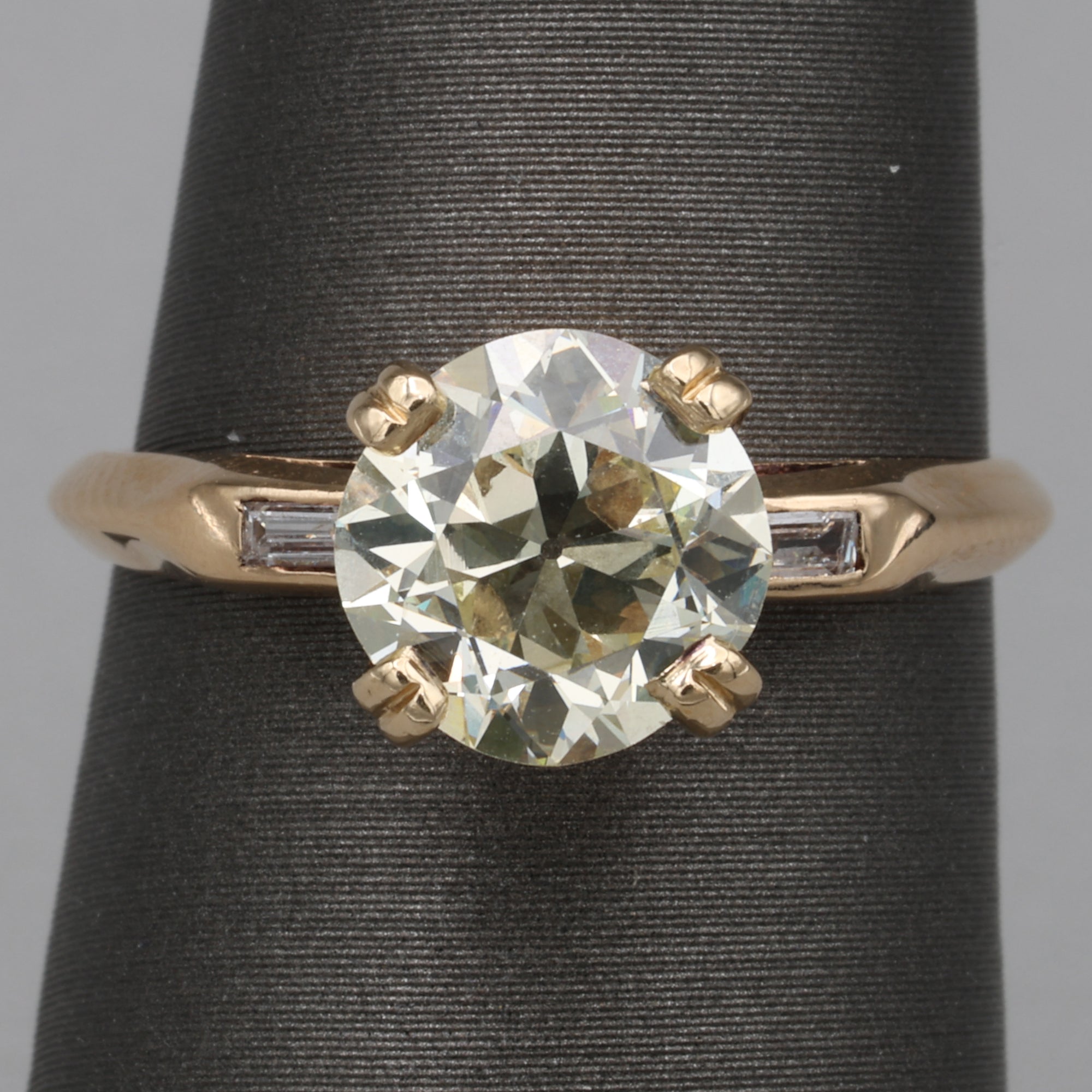 Late Art Deco Old European Cut and Baguette Diamond Engagement Ring in 14k Yellow Gold