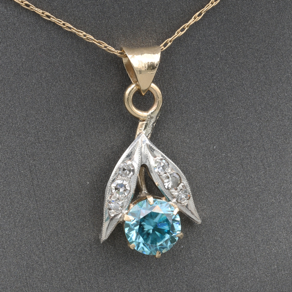Sparkling Retro Blue Zircon and Diamond Pendant Necklace in 14k Yellow Gold