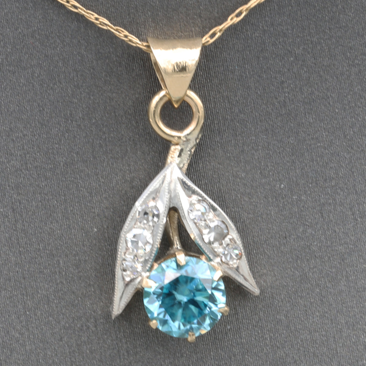 Sparkling Retro Blue Zircon and Diamond Pendant Necklace in 14k Yellow Gold