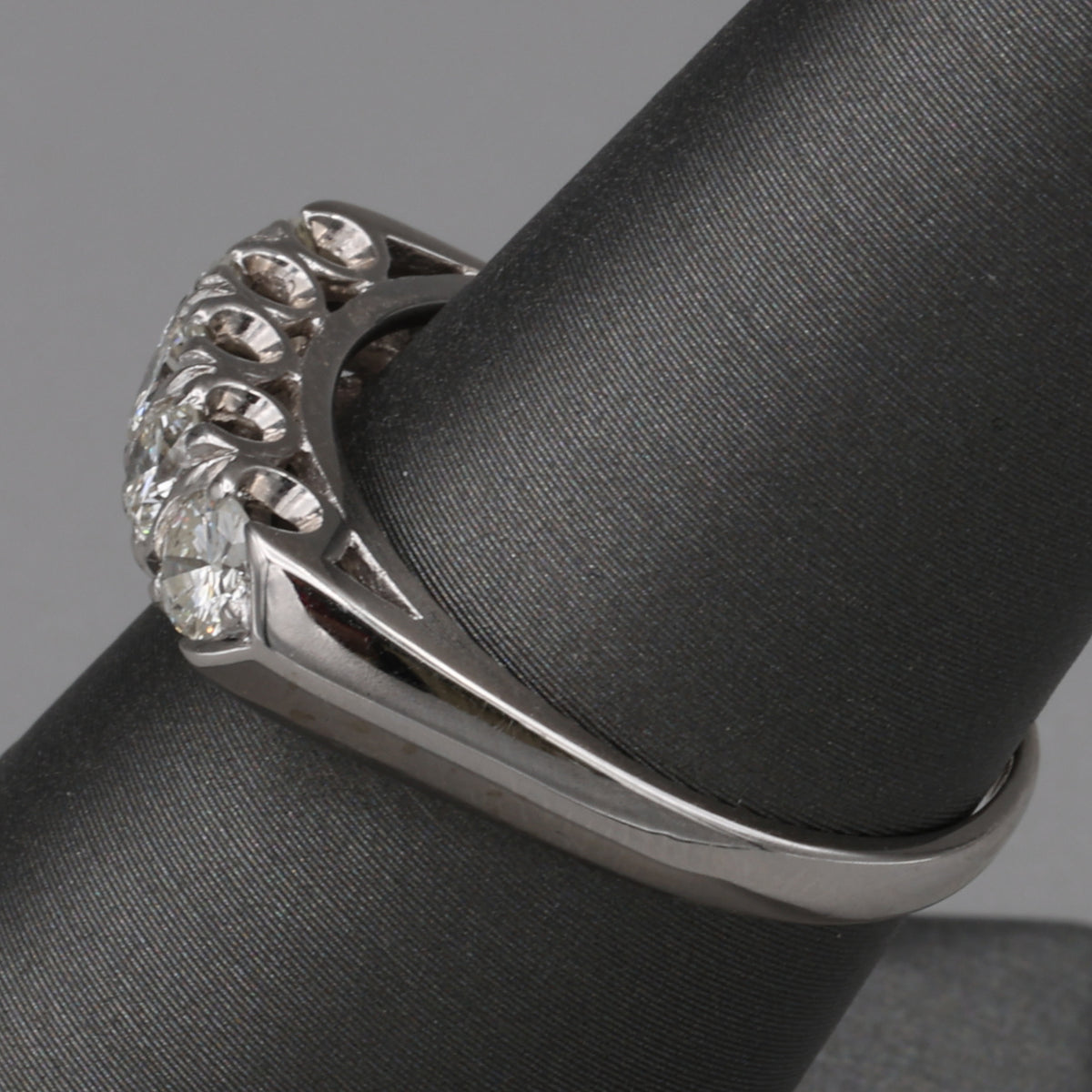Vintage Five Stone Diamond Band Ring in 14k White Gold