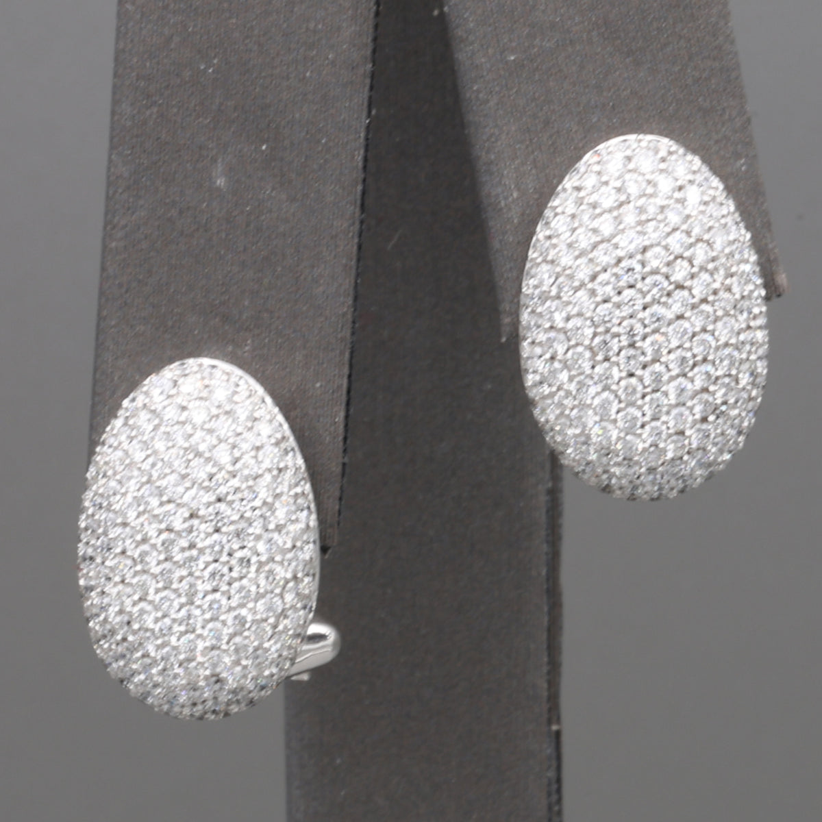 Diamond Pave' Stud Earrings with Omega Back Clasps in 18k White Gold