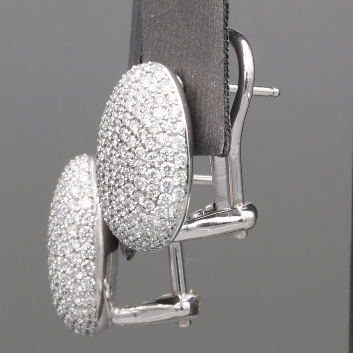 
Diamond Pave' Stud Earrings with Omega Back Clasps in 18k White Gold