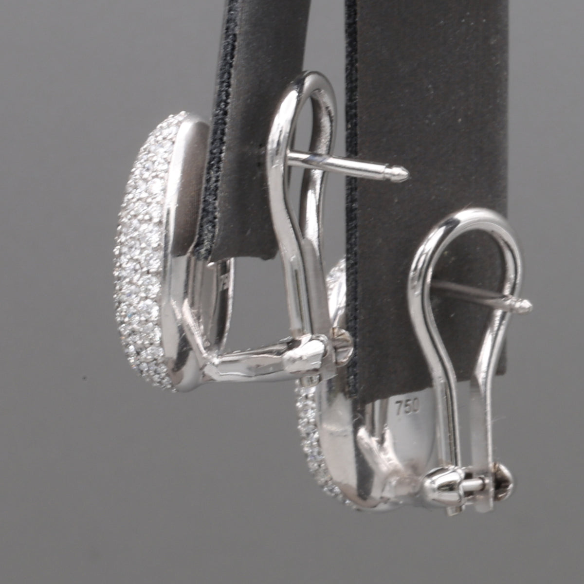 Diamond Pave' Stud Earrings with Omega Back Clasps in 18k White Gold