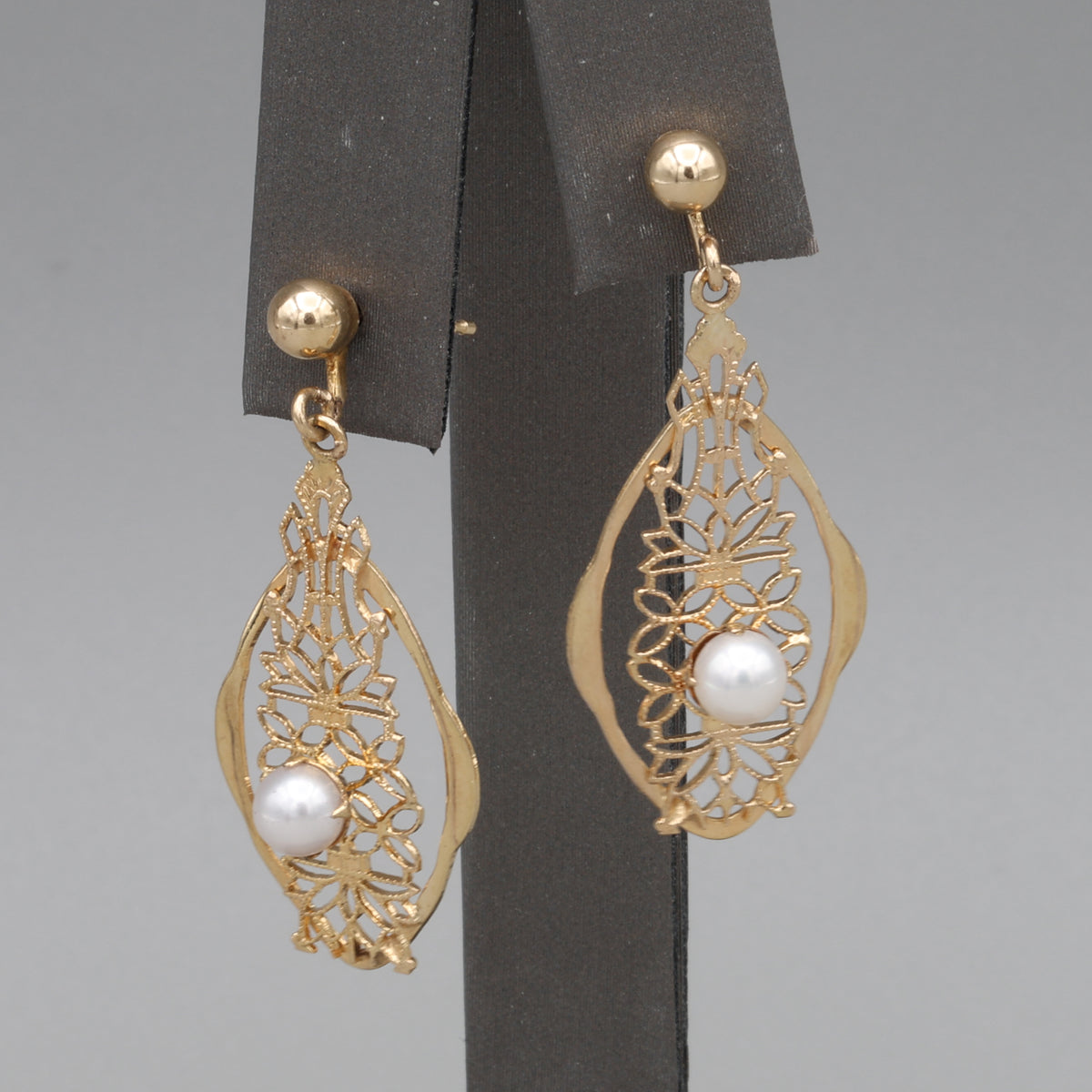 Vintage 14k Filigree Dangle Earrings with Akoya Pearls