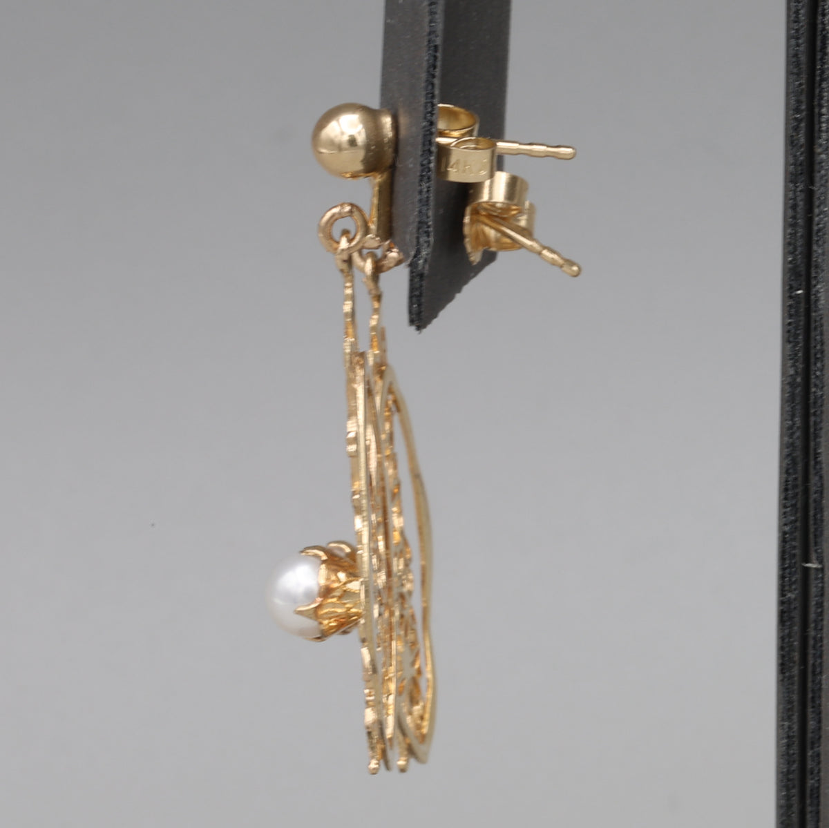 Vintage 14k Filigree Dangle Earrings with Akoya Pearls
