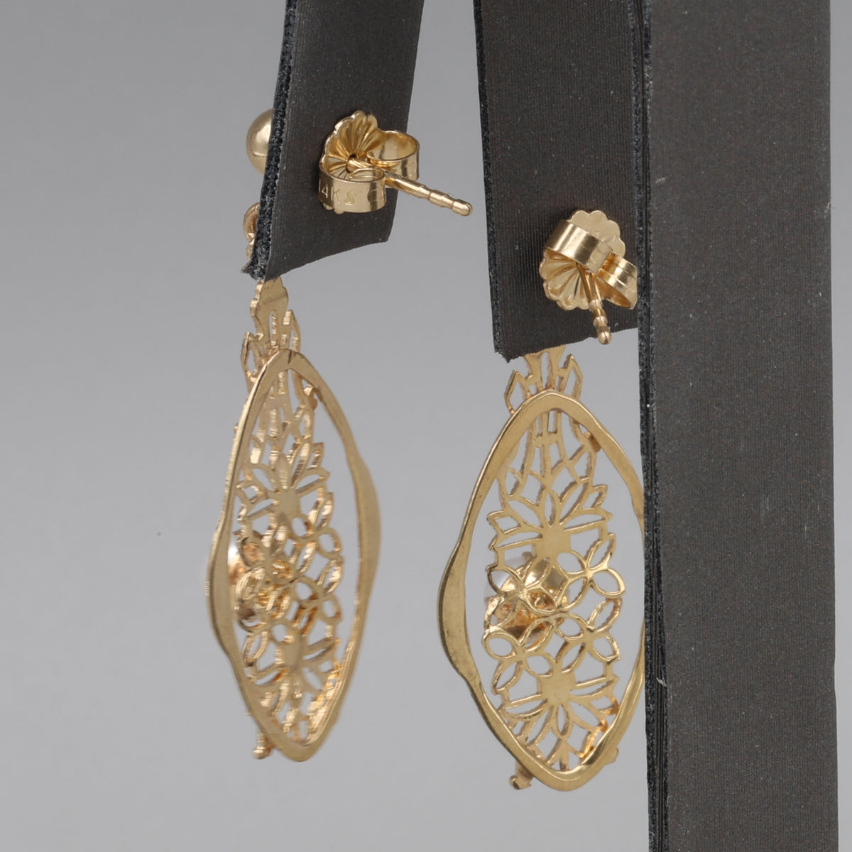 Vintage 14k Filigree Dangle Earrings with Akoya Pearls