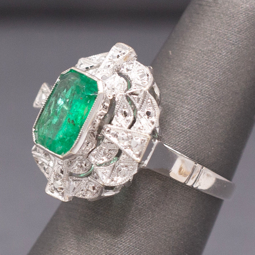 Vintage Bezel Set Natural Emerald Cocktail Ring in 14k White Gold