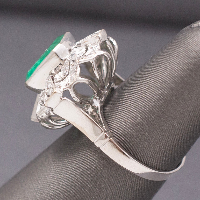 Vintage Bezel Set Natural Emerald Cocktail Ring in 14k White Gold
