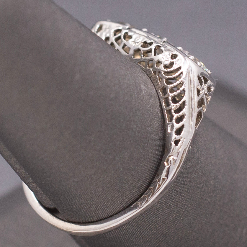 Beautiful Art Deco Old European Cut Diamond Three Stone Ring in 18k White Gold