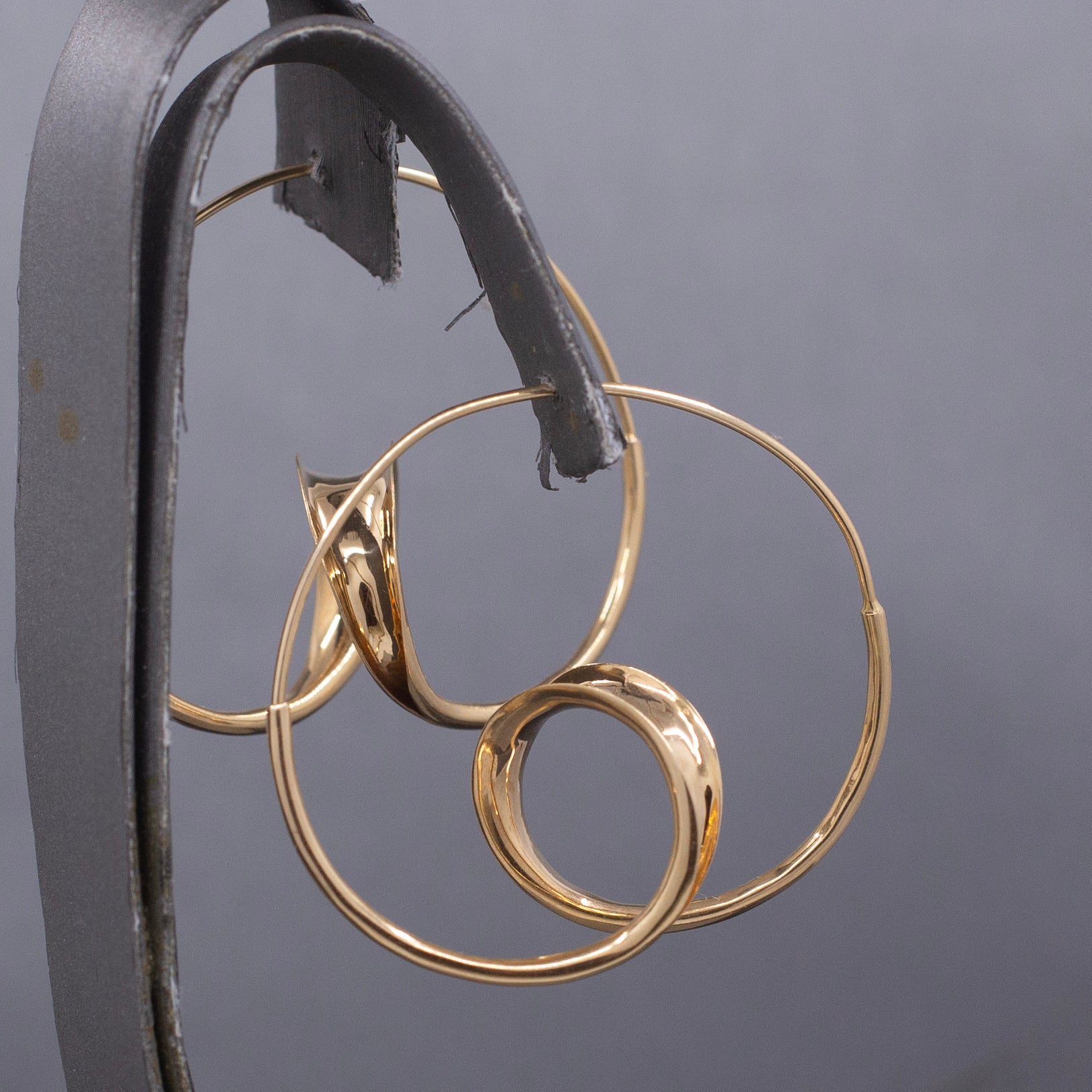 Vintage Iconoclast Double Twist Hoop Earrings in 14k Yellow Gold