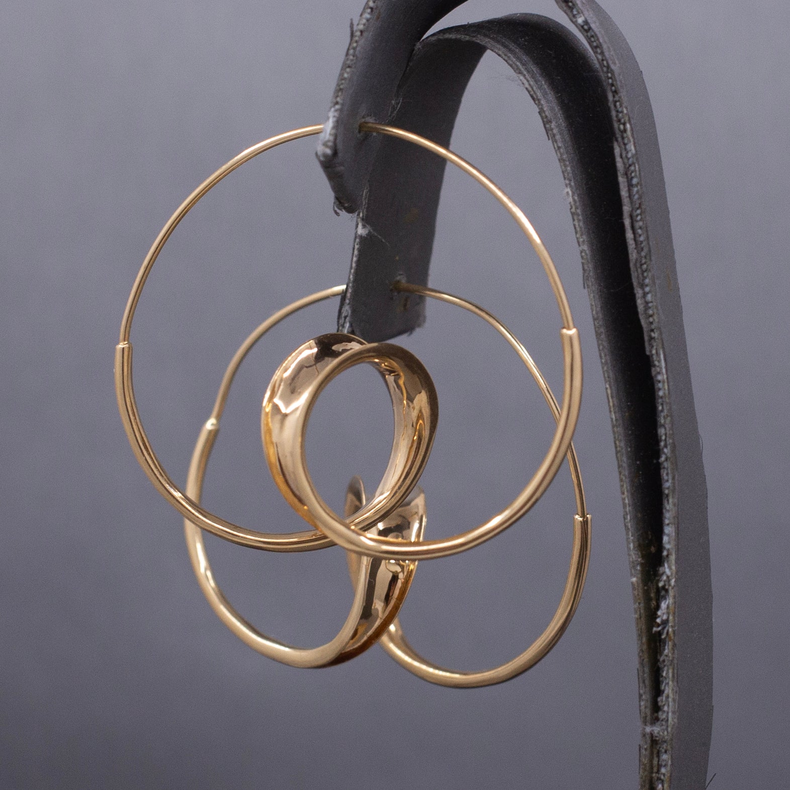 Vintage Iconoclast Double Twist Hoop Earrings in 14k Yellow Gold