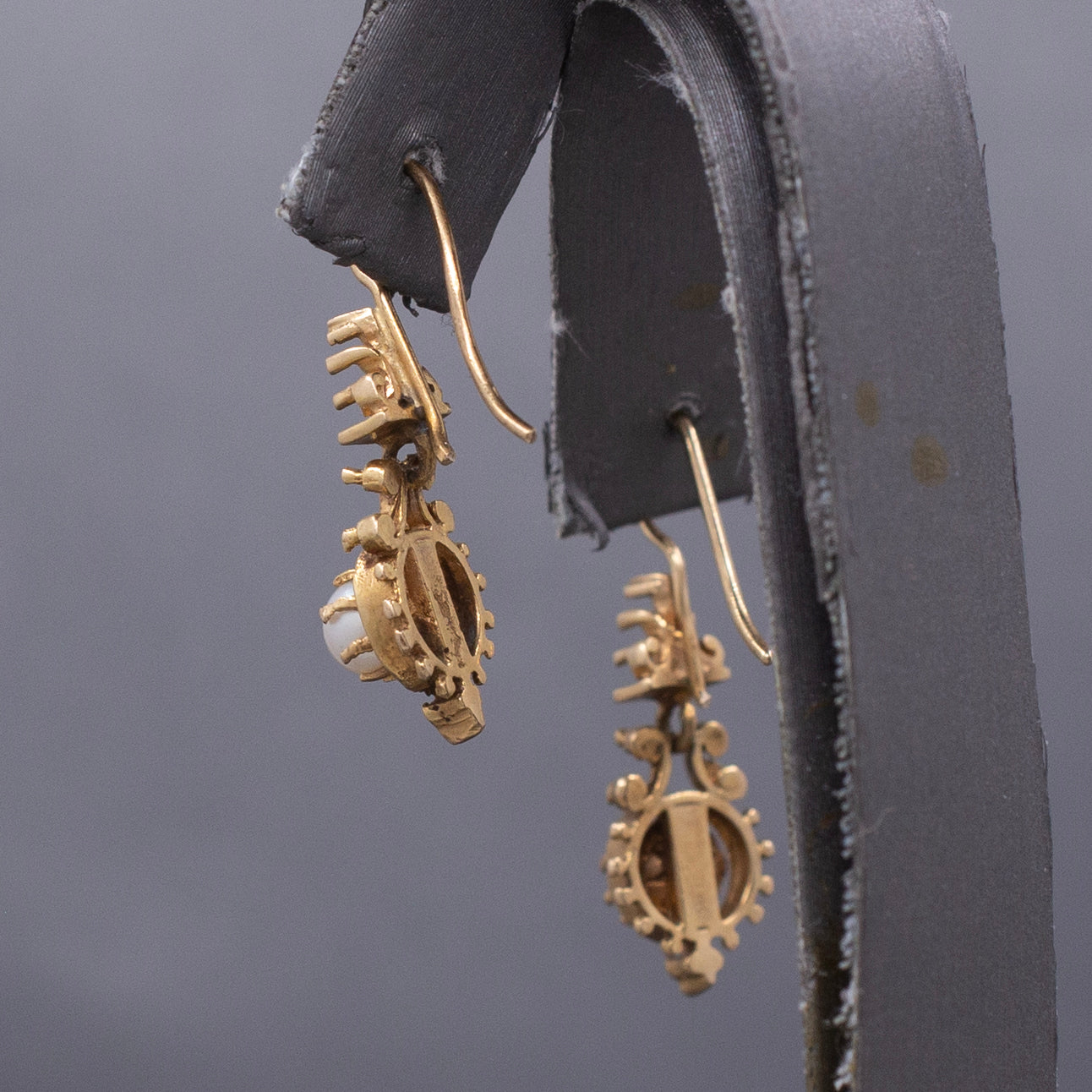 Antique Victorian Pearl Drop Earrings in 14k Yellow Gold