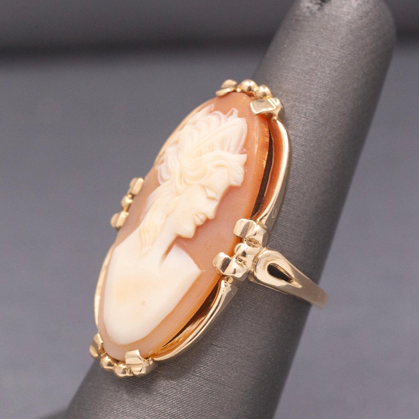 Vintage Large Shell Cameo Woman's Silhouette Statement Ring in 14k Yellow Gold