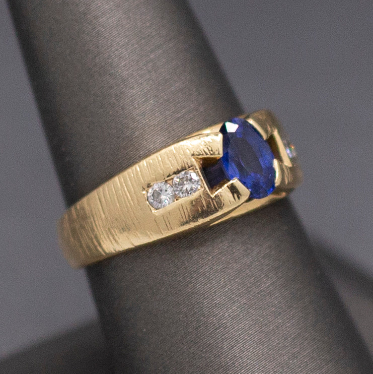 Beautiful Blue Sapphire and Diamond Textured Band Ring in 14k Yellow Gold