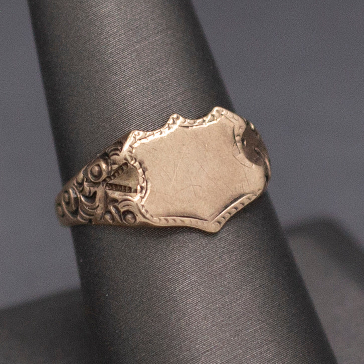 Wonderful Antique Victorian Shield Blank Signet Ring in 14k Gold