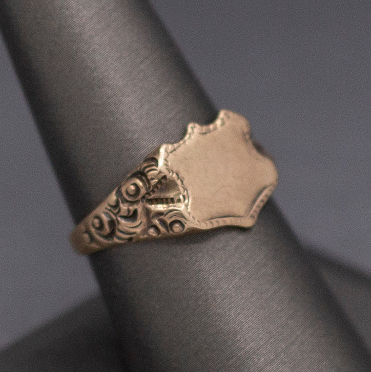 Wonderful Antique Victorian Shield Blank Signet Ring in 14k Gold