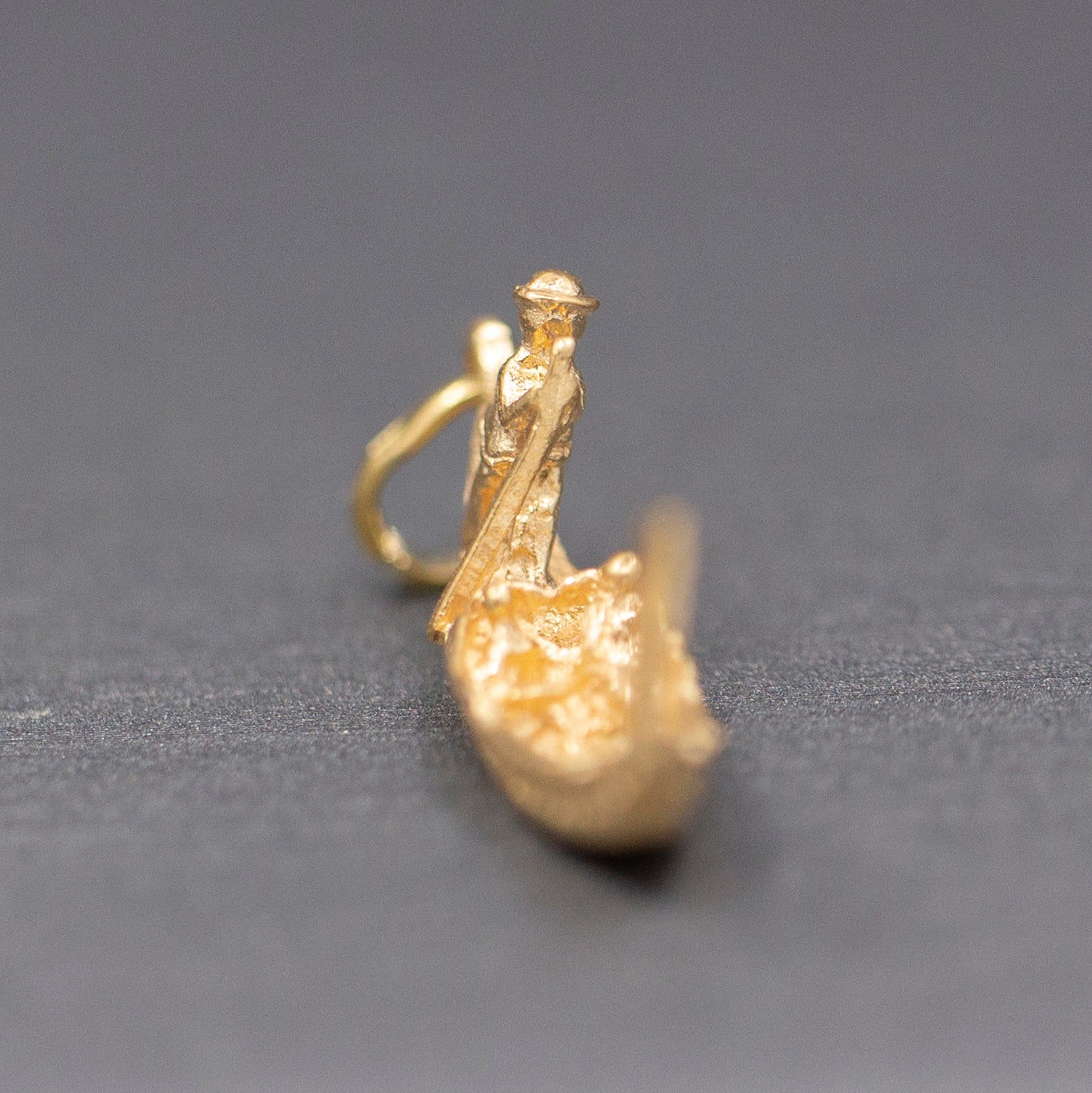 Venetian Gondolier Paddling with Gondola in Venice Charm Pendant in 18k Yellow Gold