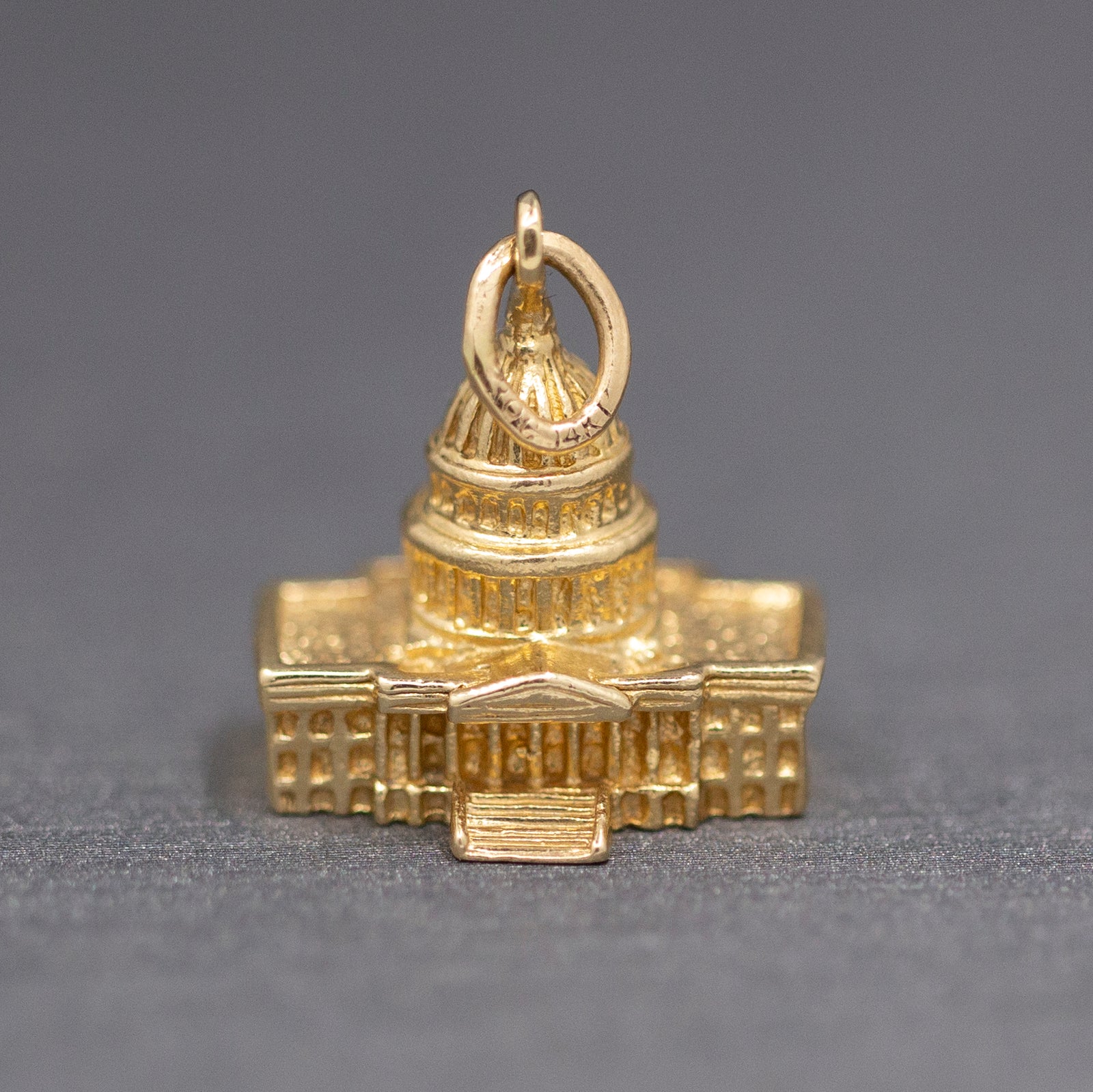 United States Capitol Building Charm Pendant in 14k Yellow Gold